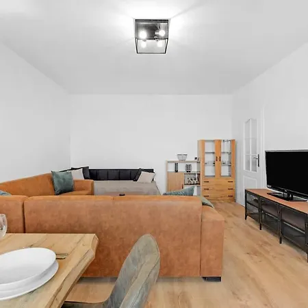 Апартаменты Glow With Balcony *