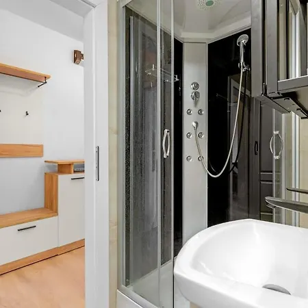 Glow With Balcony * Братислава