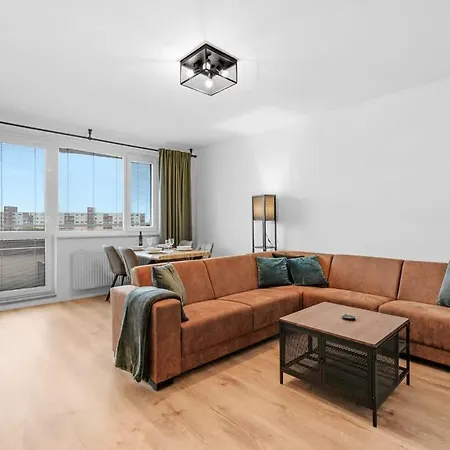 Glow With Balcony * Bratislava